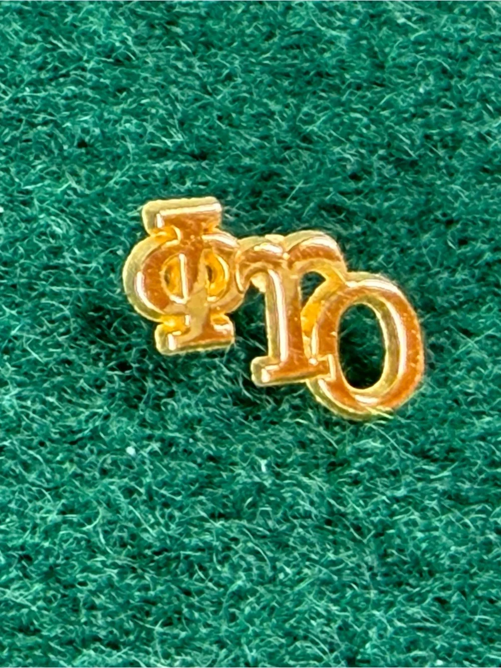Phi Tau Gold Tone Greek Letter Fraternity Lapel Pin Tie Tack Clutch Back Vintage